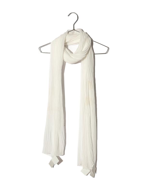ایدههایی برای استایل اداری 12 شال زنانه حریر پلیسه 2.5 متری سفید Market Scarf
