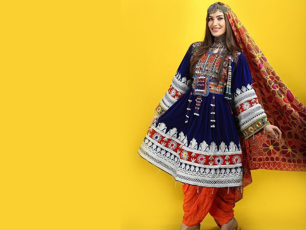 afghan fashion05 min - همه‌چیز درباره انواع مدل لباس افغانی و انواع آن
