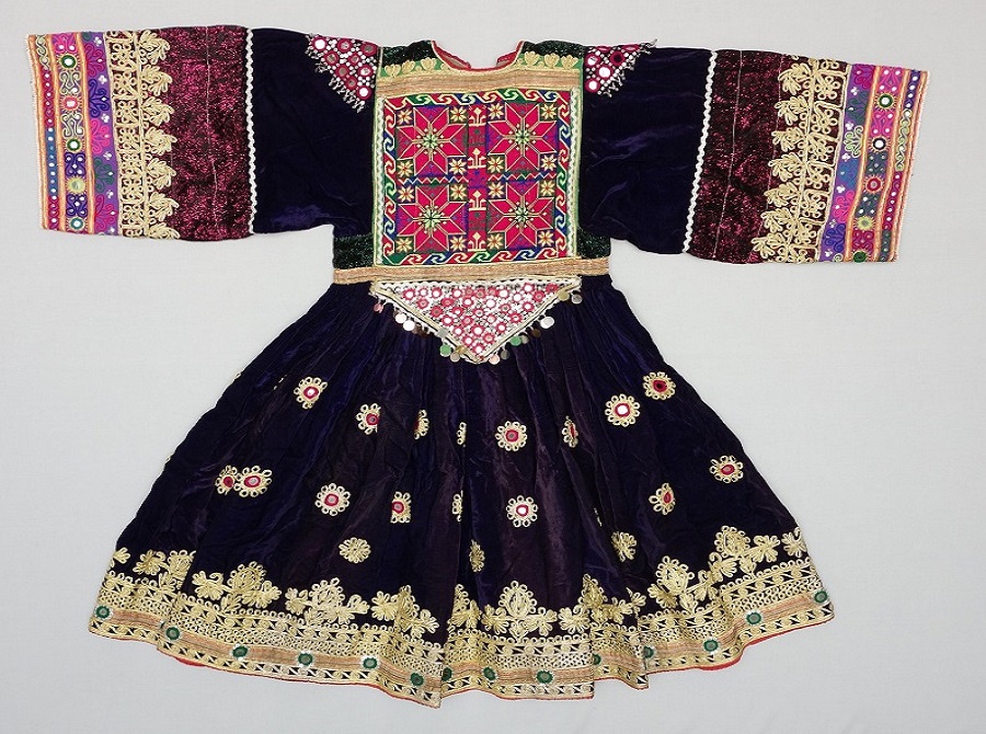 لباس سنتی هزاره‌های افغان