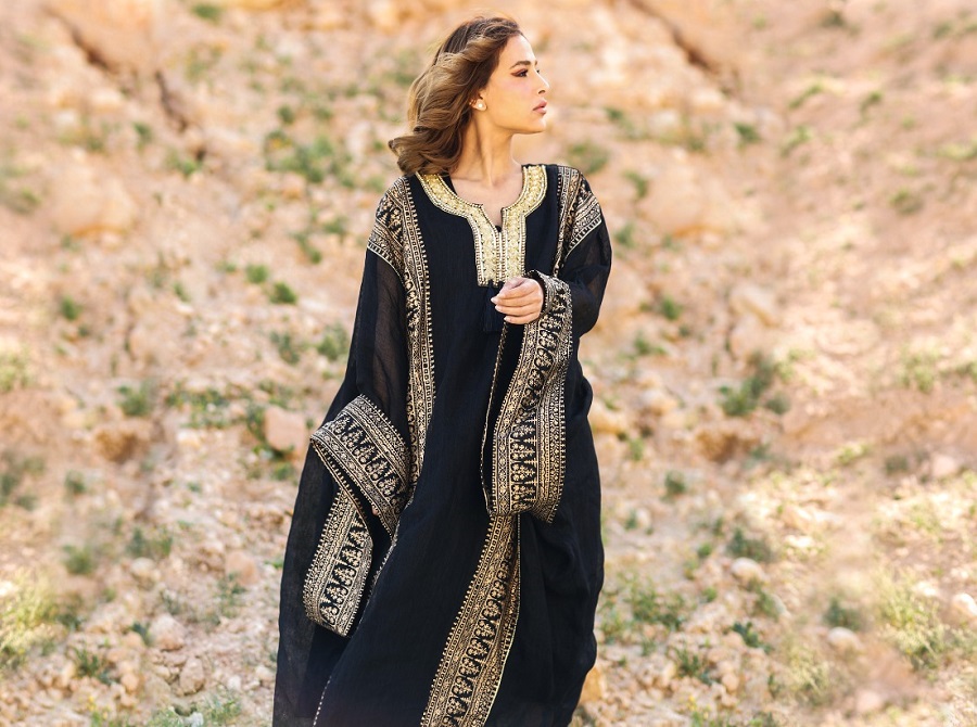 کفتان از معروف‌ترین مدل لباس عربی است.