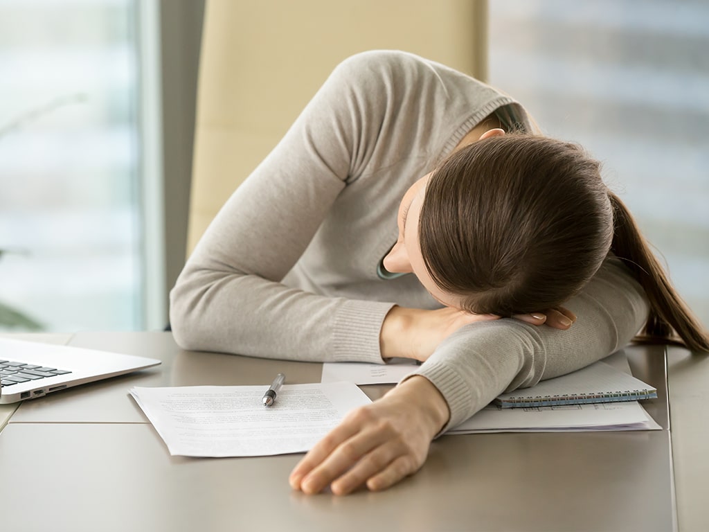 خواب کافی در کاهش استرس تاثیرگذار است.