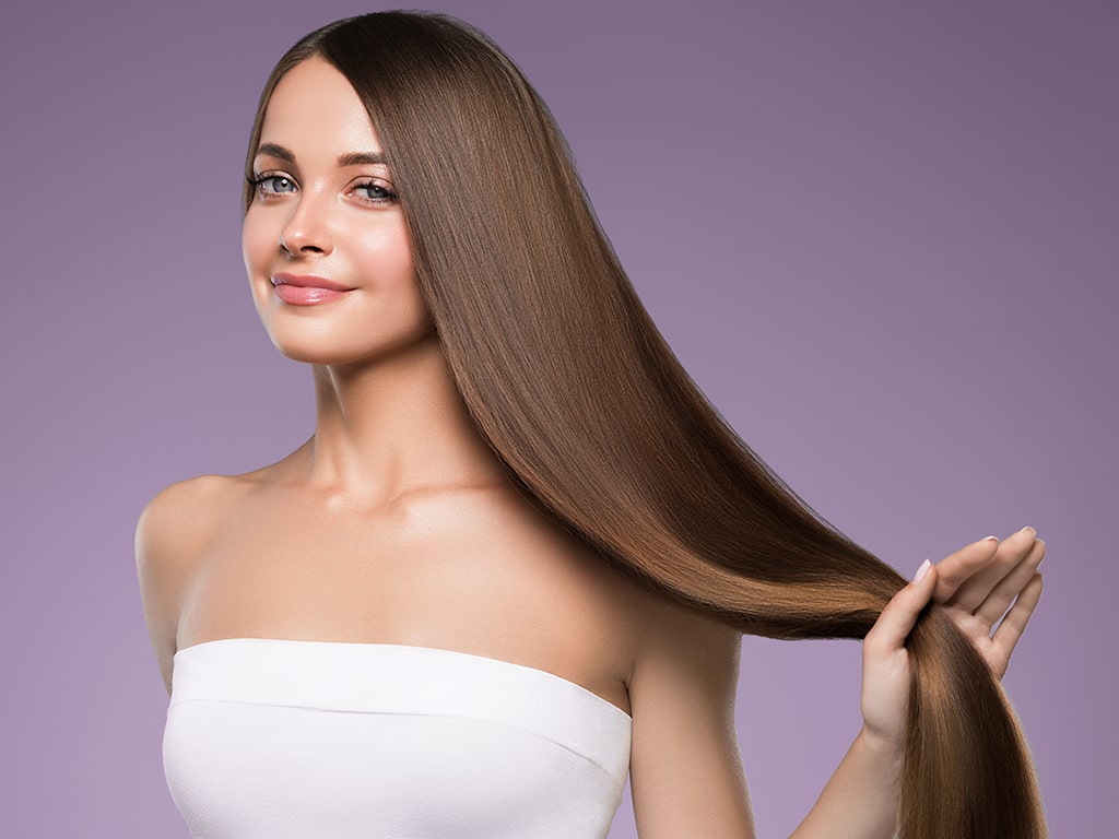موهای بلند که با انجام دادن بوتاکس برای دختران و بانوان باعث جذابیت بیشتر آنها می‌شود.