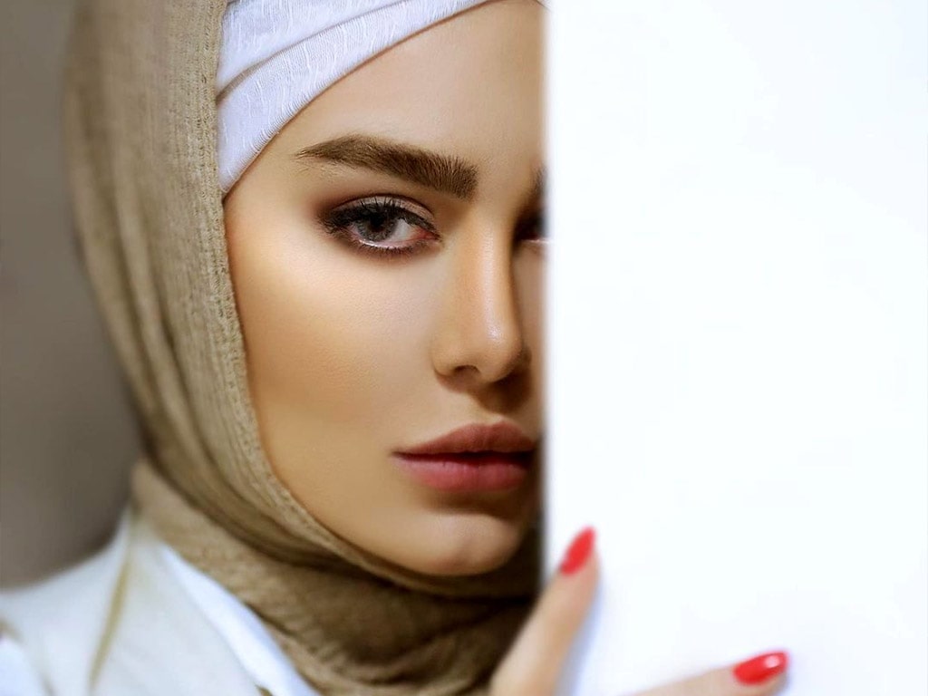 سحر قریشی یکی از 20 کاندیدای زیباترین زن ایران در بین بازیگران و راز محصول شادابی و طراوت پوست او