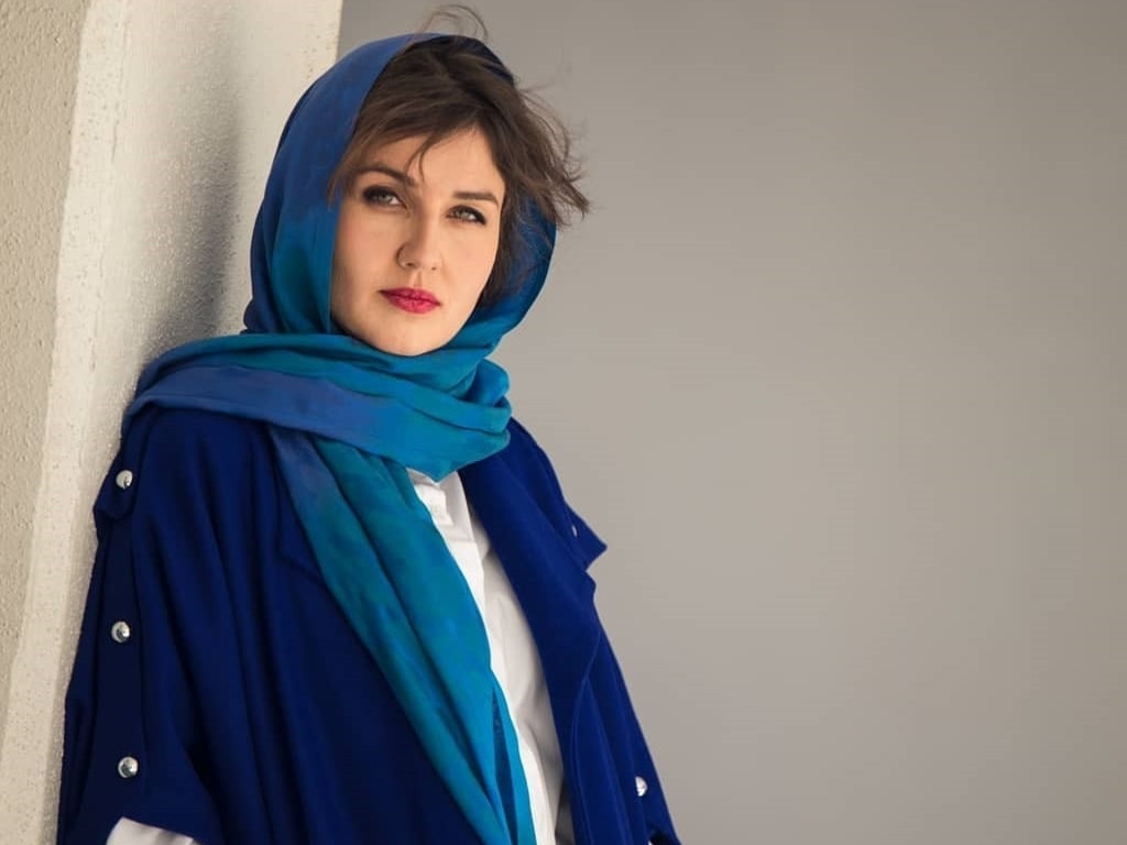 گلوریا هاردی یکی از 20 کاندیدای زیباترین زن ایران در بین بازیگران و راز محصول شادابی و طراوت پوست او