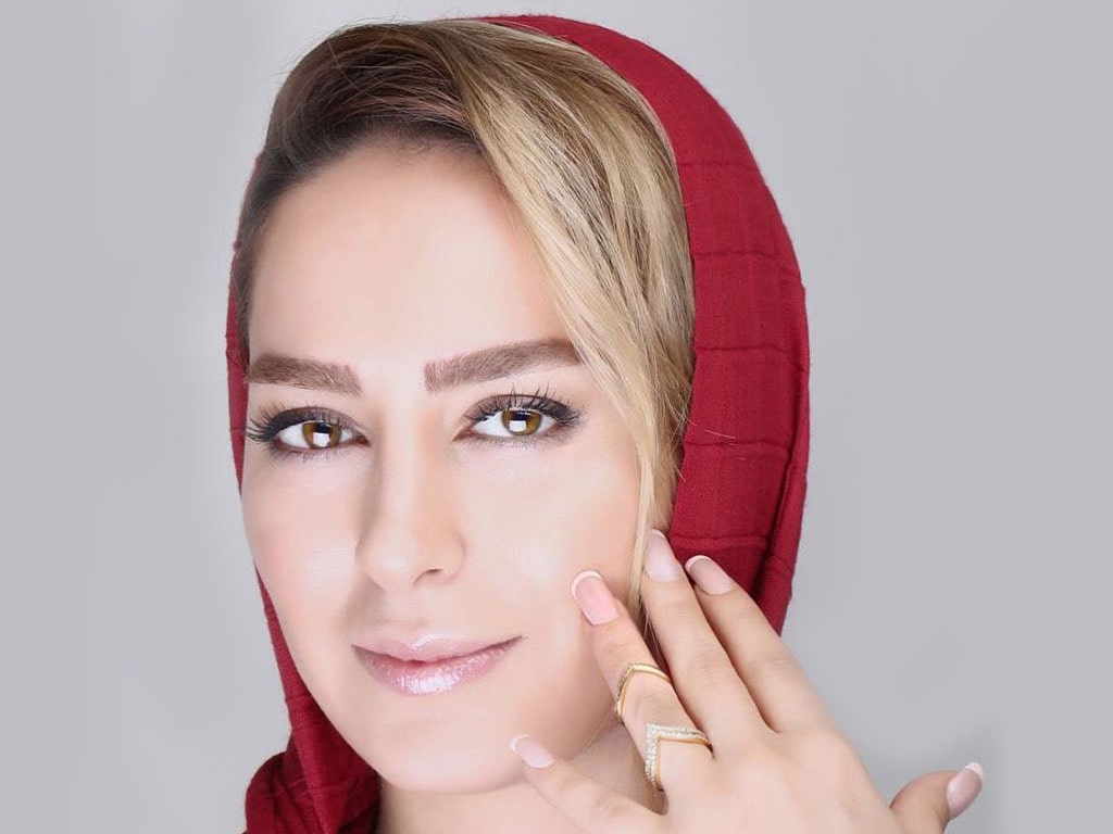 سمانه پاکدل یکی از 20 کاندیدای زیباترین زن ایران در بین بازیگران و راز محصول شادابی و طراوت پوست او