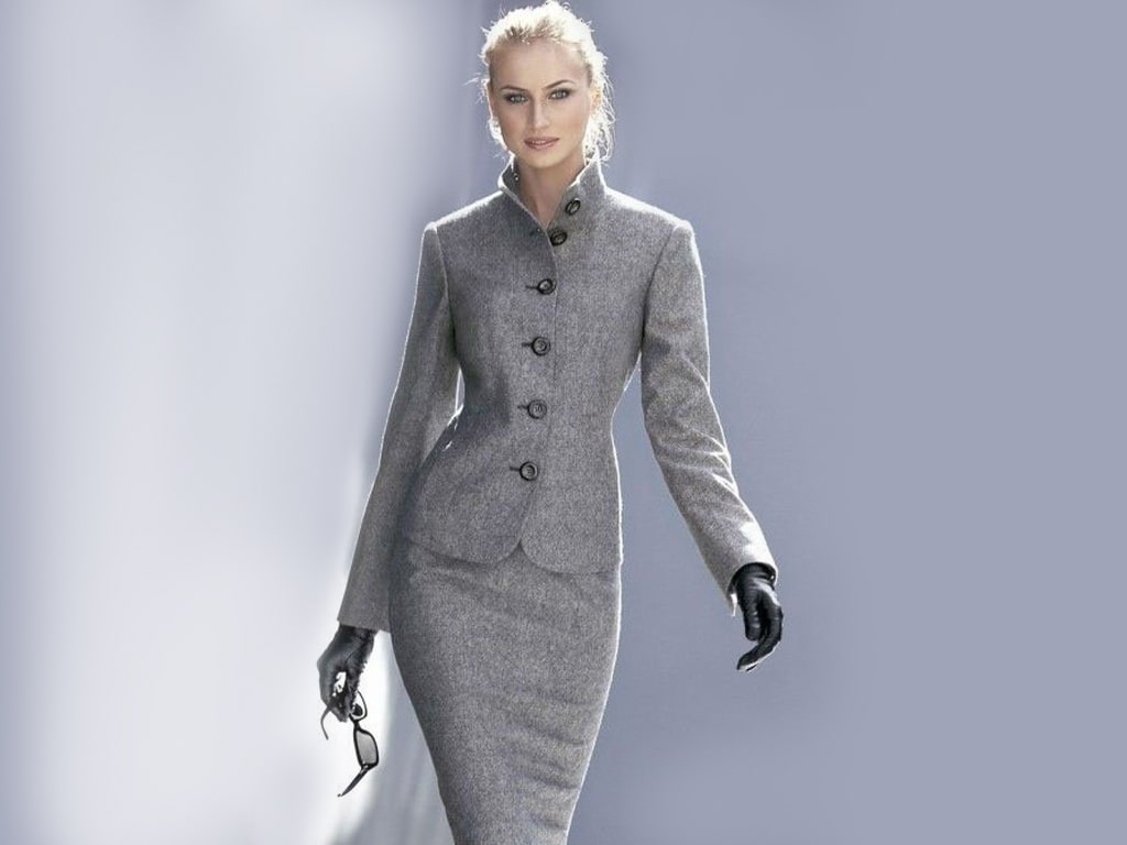 woman suit17 min - 20 مدل کت و شلوار لاکچری زنانه جدید