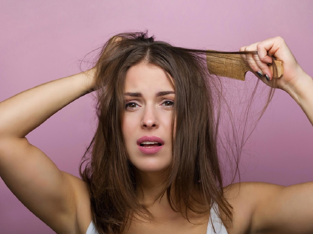 رنگ مو چگونه باعث آسیب رساندن به مو خواهد شد؟
