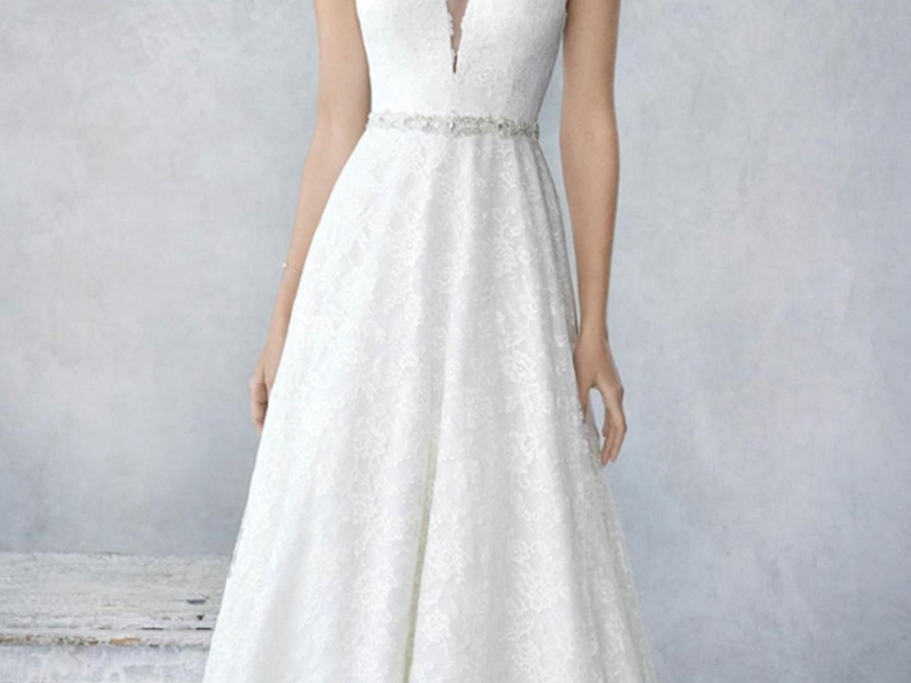 عکس لباس عروس بلند به شکل A