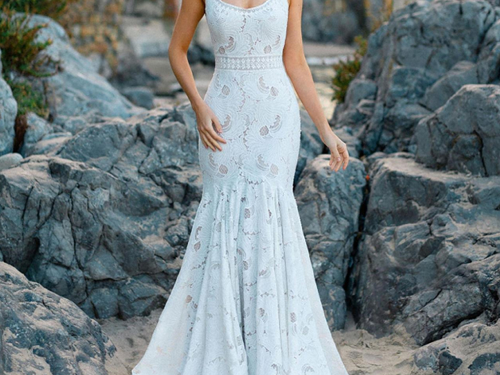 لباس عروس مدل اسکوپی بدون دنباله