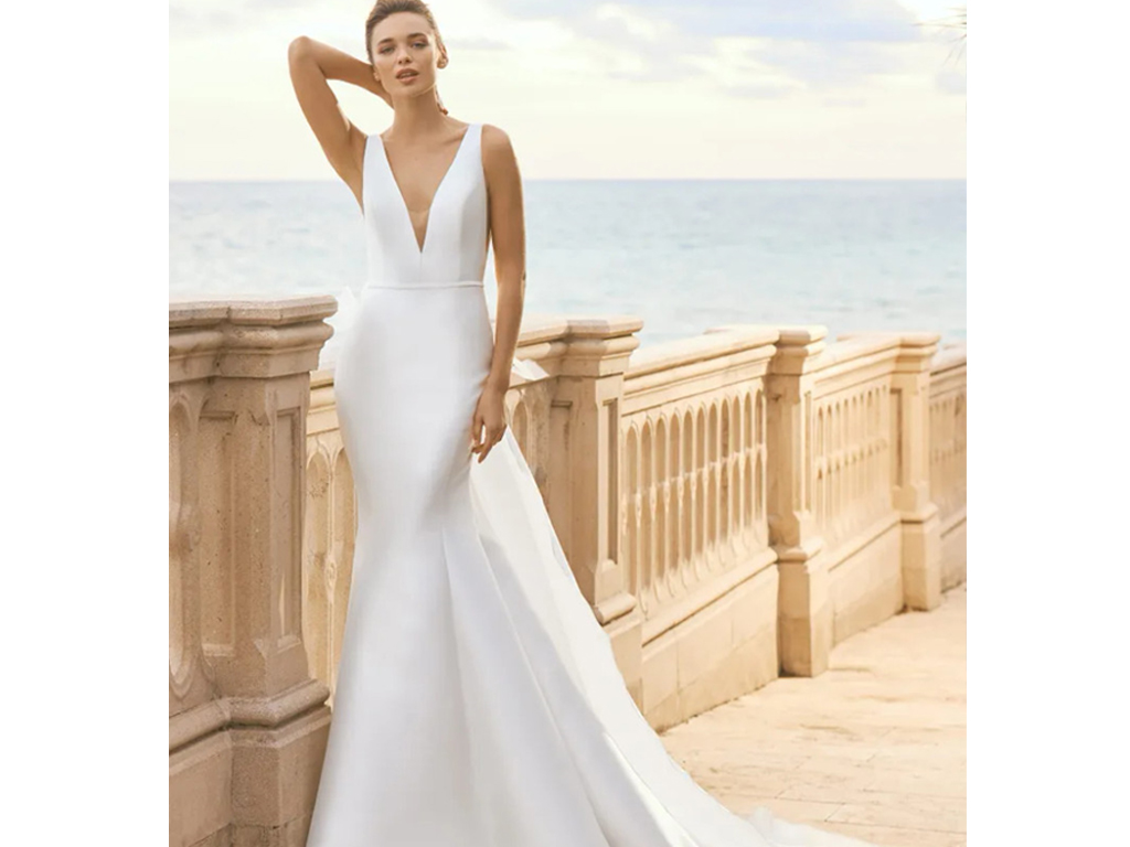 مدل پانزدهم: لباس عروس شیک پری دریایی بدون آستین
