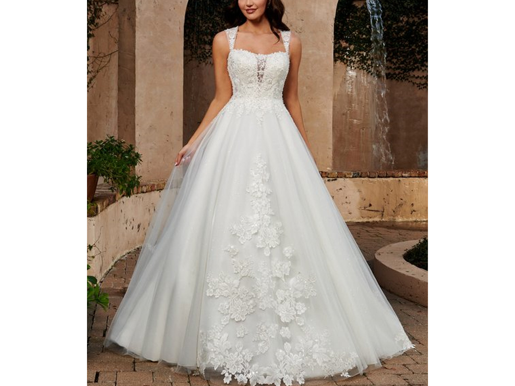 مدل چهارم: لباس عروس توری