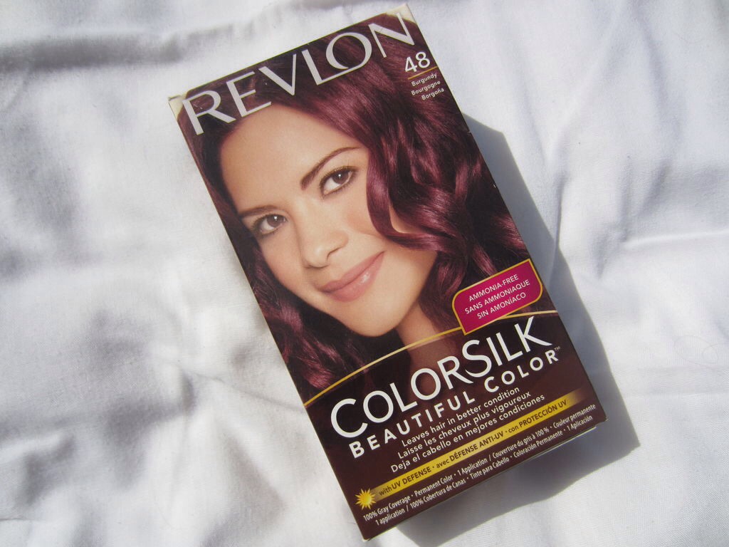 نمایی از رنگ موی رولون مدل Colorsilk Ammonia-free Hair Color
