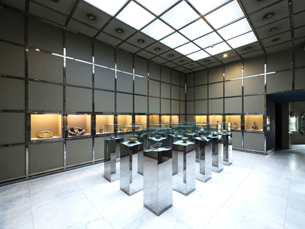 موزه شیشه و سرامیک