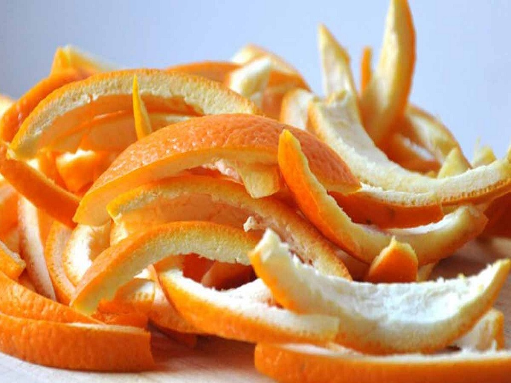 پوست پرتقال برای درمان تیرگی پوست