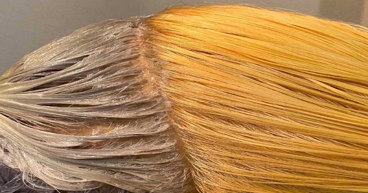 از بین بردن زردی مو با استفاده از رنگ دودی