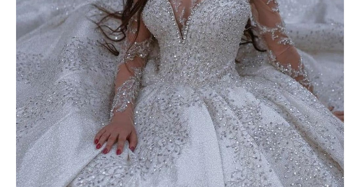 مدل کلاسیک لباس عروس
