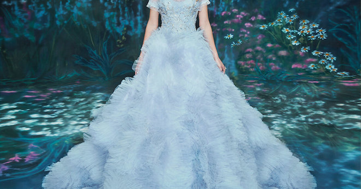 یکی از زیباترین مدل لباس عروس رنگی