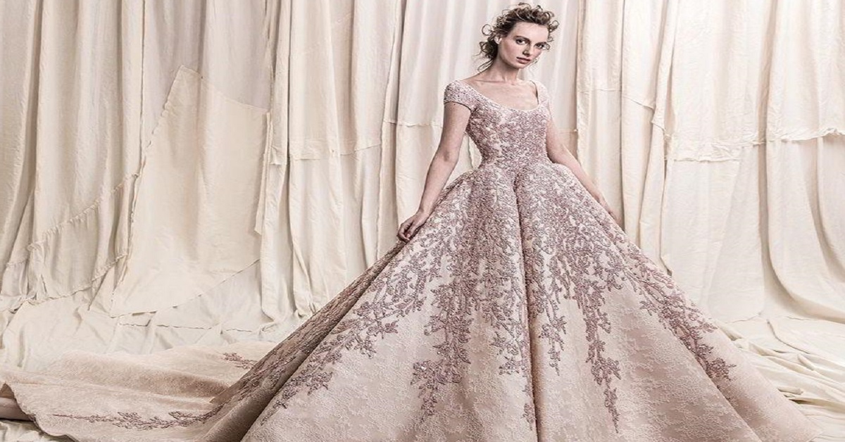 ۱۰ مدل لباس عروس رنگی ۲۰۲۳