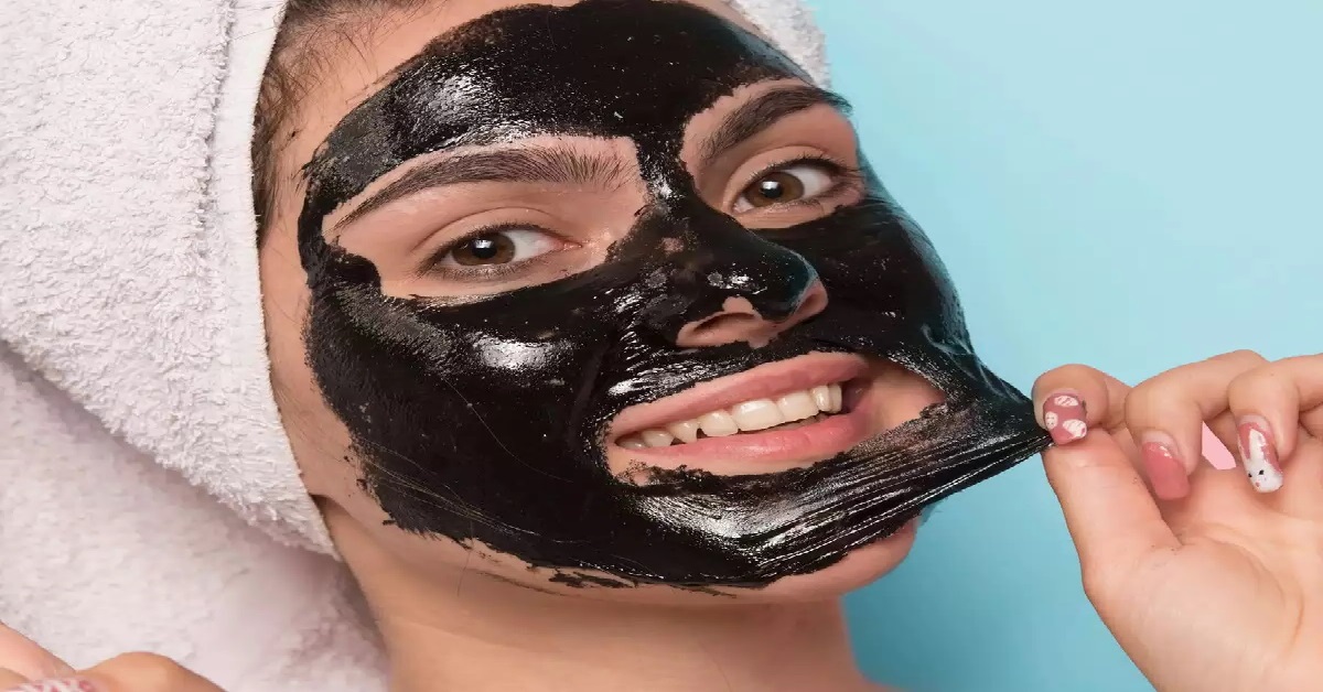 ماسک زغال برای پوست چرب