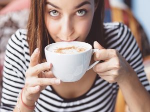 نوشیدن قهوه در شروع روز چه فوایدی دارد؟