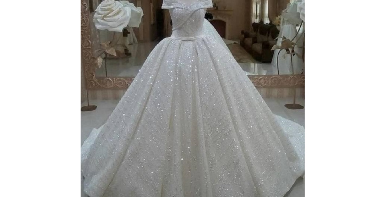 لباس عروس شاین دنباله دار