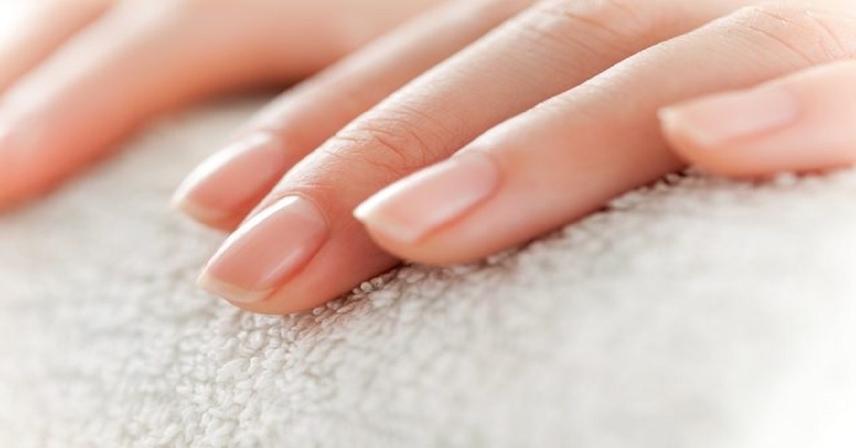 درمان قارچ ناخن دست در خانه