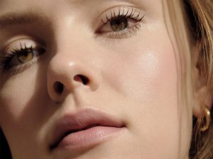 12 ترفند زیبایی برای شما که از آرایش خوشتان نمی‌آید