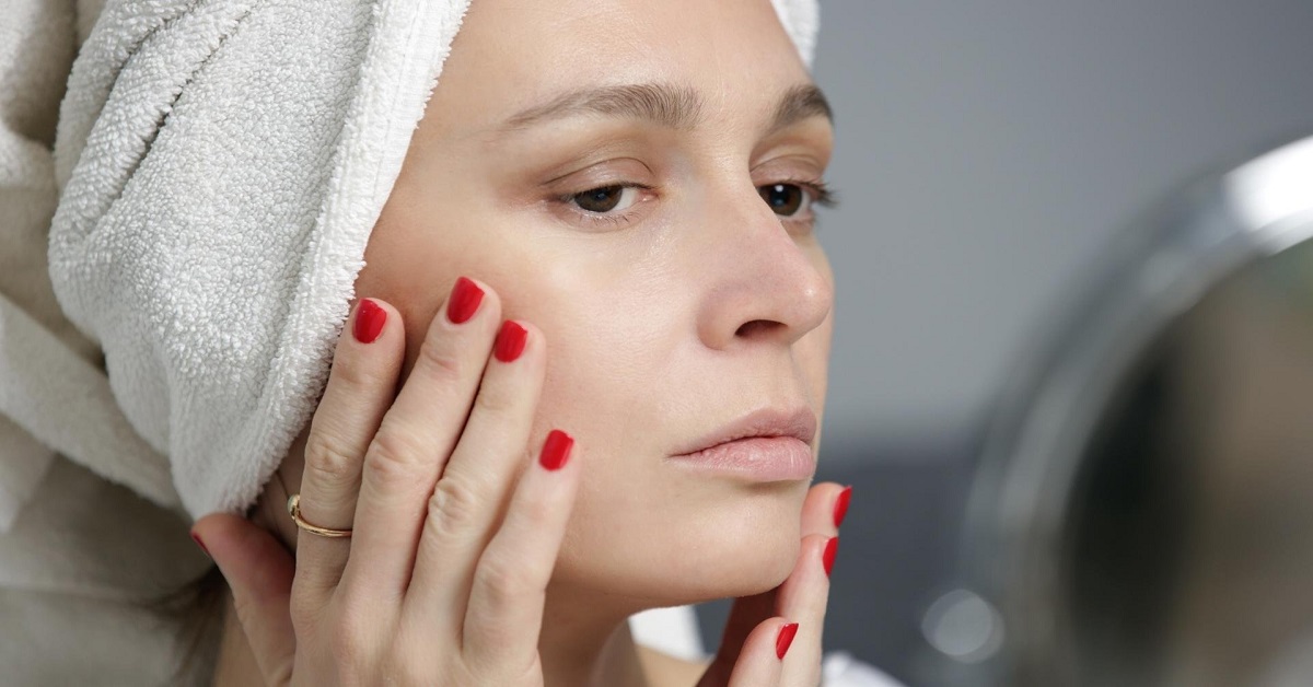 لایه برداری زیاد یکی دیگر از اشتباهات پوستی