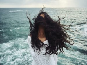 شش روش کاربردی برای پرپشت شدن مو