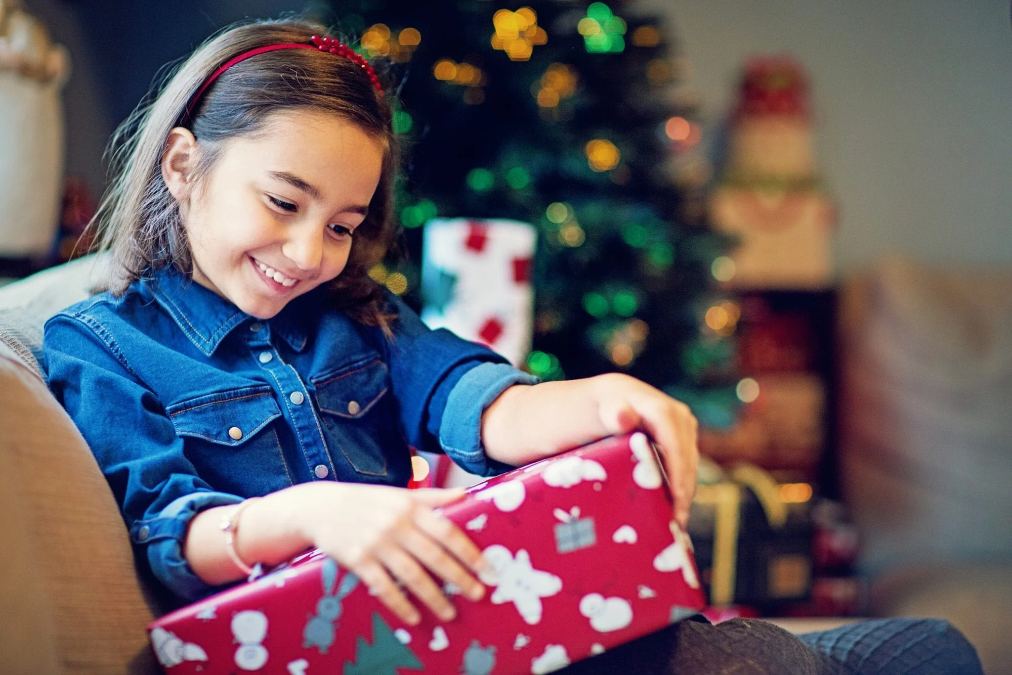 برای هدیه روز دختر چی بخریم؟