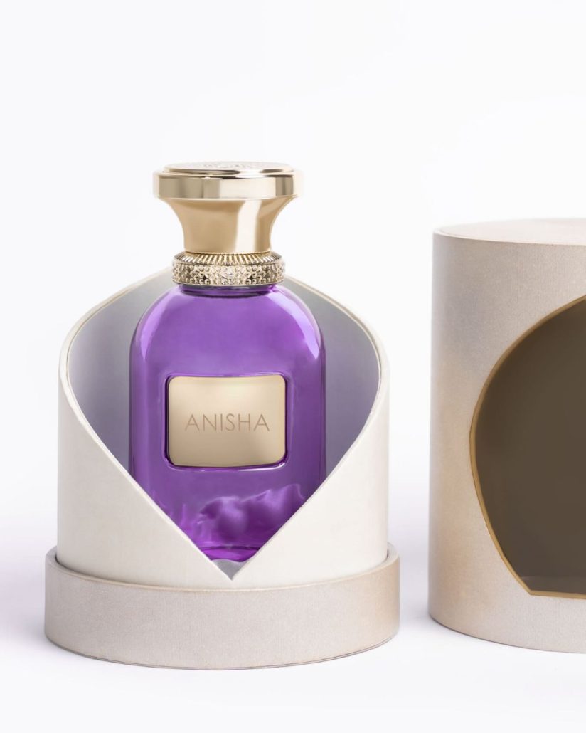 عطر یونیسکس چیست؟ + معرفی بهترین مدل های این عطر 2 9287e3d27684e3b8d72803729694e220 - عطر یونیسکس چیست؟ + معرفی بهترین مدل های این عطر