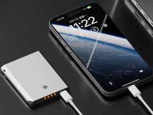 علت شارژ نشدن کامل گوشی با پاوربانک - علت شارژ نشدن کامل گوشی با پاوربانک چیست؟ بررسی ۹ علت + رفع مشکل